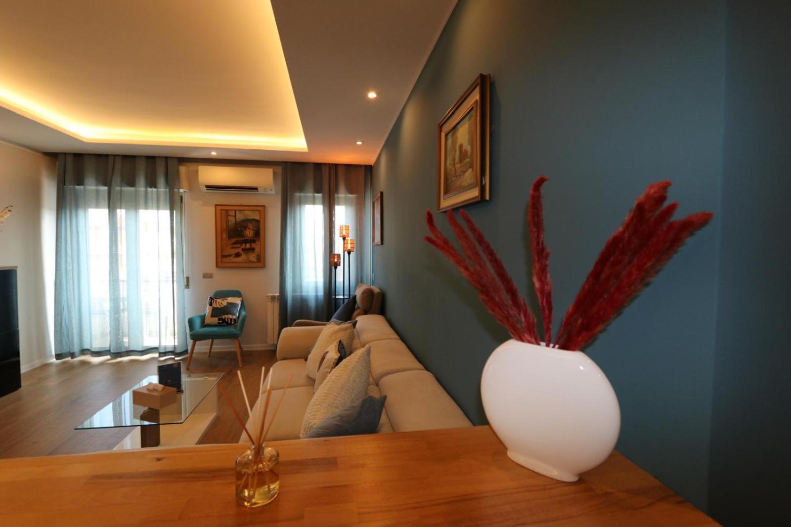 Bb Rosa Dei Venti Apartment Олбия Екстериор снимка
